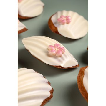 Obrázek 1 produktu DOBLA Dekor Kvítek růžový pr.2cm 200ks (NAHRAZUJE 78424)